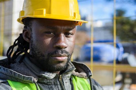 Premium Photo Portrait Of Black Man Engineer Supervisor Looking At