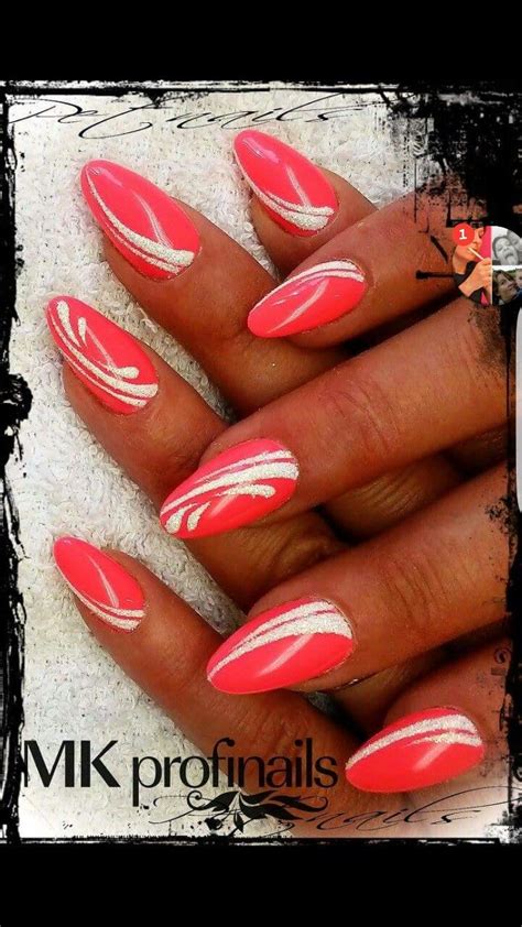 Pin By Ingrid Vanzwaelmen On Nail Art Acrylic Nail Designs Glitter