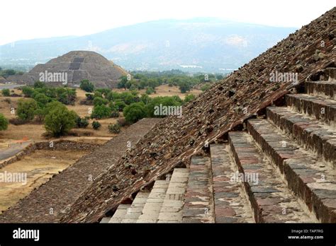 Pirámides de Teotihuacan ciudad prehispánica Sitio del Patrimonio