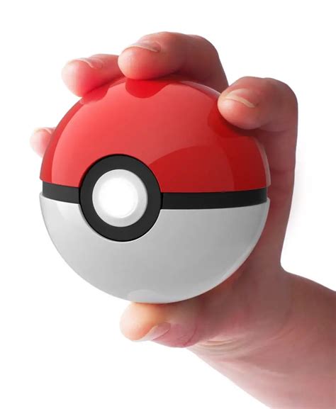 Réplica oficial de Poke Ball anunciada para el lanzamiento del Día de