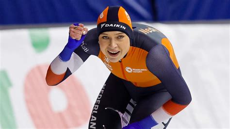 Beune Pakt Drie Uur Na Wereldtitel Brons Op 1 500 Meter Goud Voor