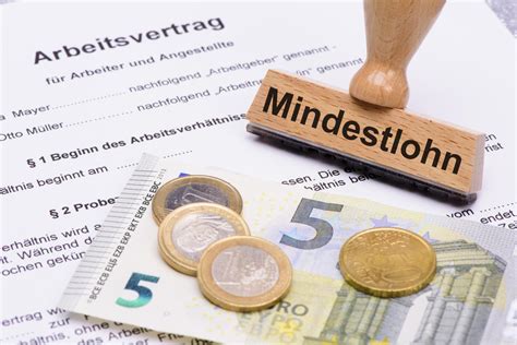 Mindestlohn Pro Und Kontra Aus Wissenschaftlicher Sicht Das Wissen