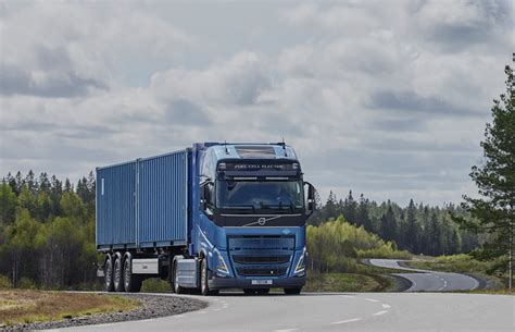 Volvo Fh Segue L Der No Mercado Brasileiro De Caminh Es Em