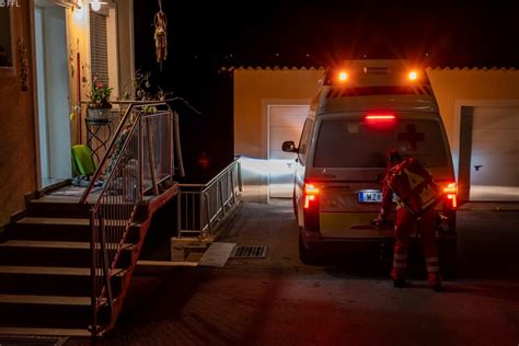 Ff Landscha Einsatz Bilder T T R Ffnung Oberfladnitz