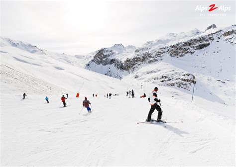 Europe vs USA: 6+ Reasons to Choose Skiing in the Alps - Alps2Alps ...