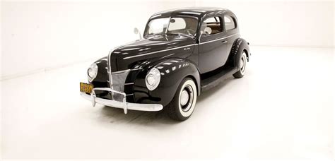 1940 Ford Deluxe Classic Auto Mall