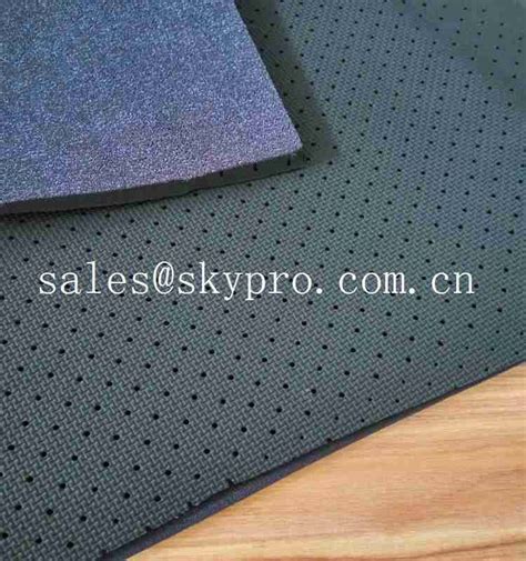 China Polyester Knitted Fabric Rubber Sheet Perforated Neoprene Sbr