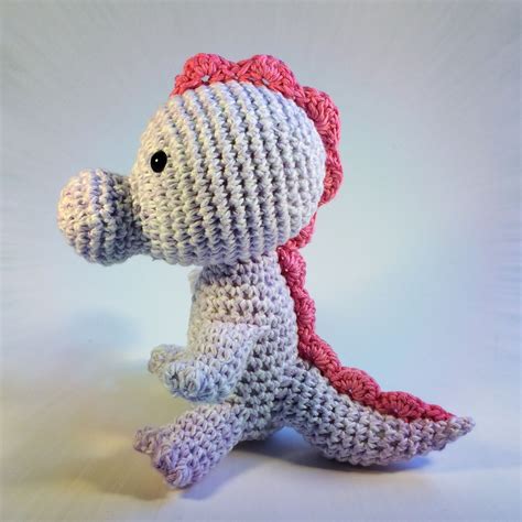 Freie H Kelanleitung Amigurumi Drache Und Sommerpause Beim Flauschigen