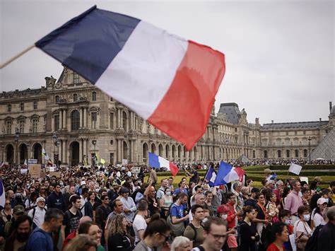 Frapp Manif Pour La Liberté En France