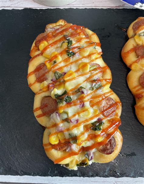 Korean Sausage Bread Sausage Ppang — Saucepans And Spices