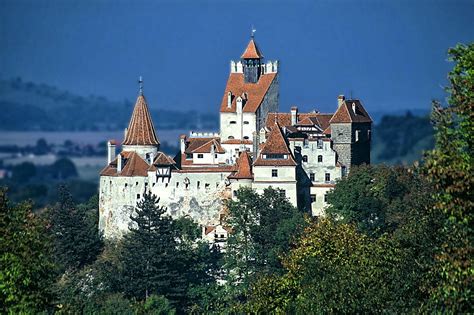 The Beauty Of Romania: Bran Castle-Dracula