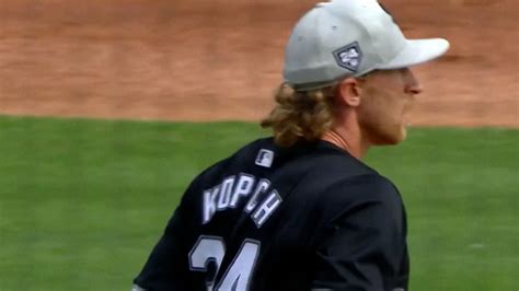 Michael Kopech strikes out three Dodgers | 03/06/2024 | MLB.com