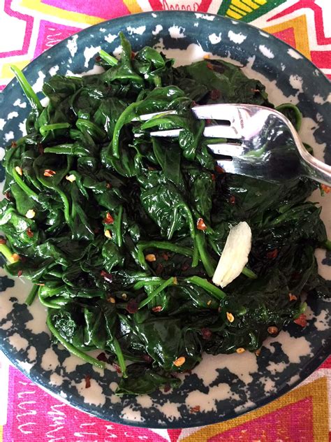 Spicy Garlic Sauteed Spinach Recipe Melanie Cooks