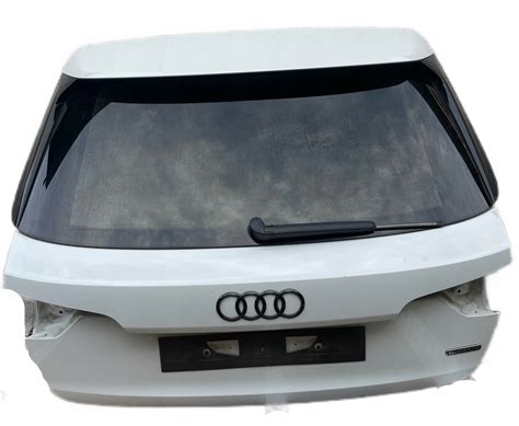 AUDI A4 B9 KLAPA ZDERZAK LAMPY KOMBI LS9R S LINE 8W9945093D 8W9945094D