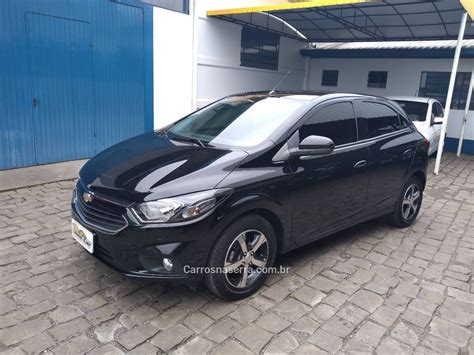 CHEVROLET - ONIX - 2016/2017 - Preto - R$ 45.900,00 - Point Car Automóveis