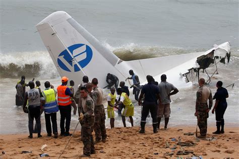 Avião Cai No Litoral Da Costa Do Marfim E Deixa 4 Mortos Mundo G1