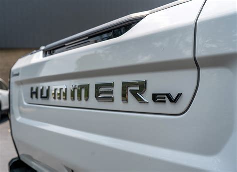 Customizing The 2024 Hummer EV Truck From Call Of Duty VIP Auto