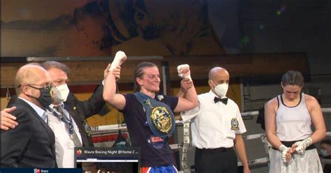 Boxe Femke Hermans Championne D Europe Des Poids Moyens Vanack Re Et