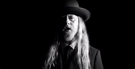 Jerry Cantrell de Alice In Chains anuncia su nuevo álbum solista con la