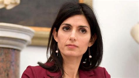 ULTIM ORA Lutto Improvviso Per Virginia Raggi Ecco Chi Ha Perso L Ex