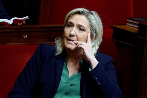 R Forme Des Retraites Marine Le Pen D Nonce Des Man Uvres D