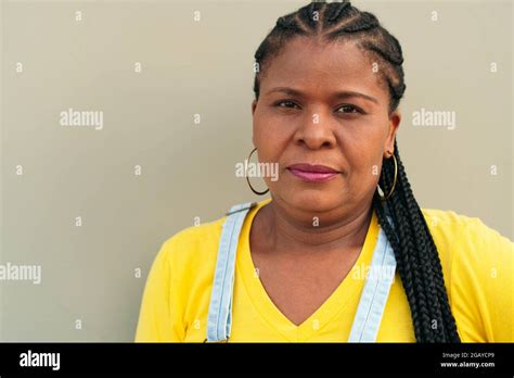 African Woman With Dreadlocks Braids Stock Photo Alamy