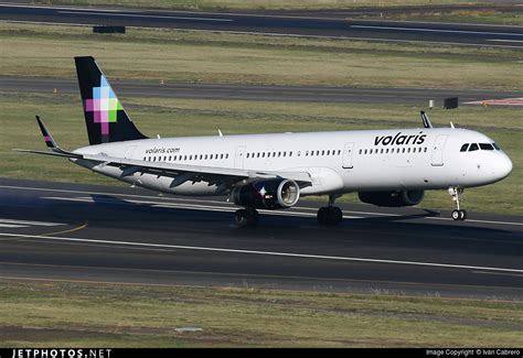 Xa Vlj Airbus A Volaris Iv N Cabrero Jetphotos