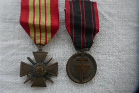 M Daille Militaire Croix De Guerre Et M Daille De La