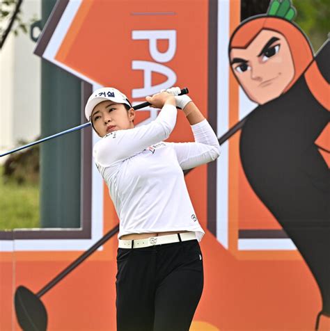 우승 예고해온 가을 여왕 김수지 박세리 인비테이셔널 제패로 Klpga 통산 3승 Ok금융그룹