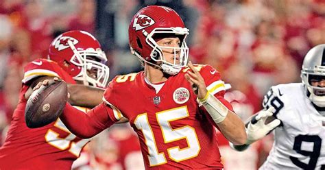 Los Jefes De Kansas City Imponen Autoridad Remontan Puntos Para Ganar