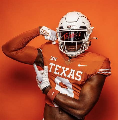 Hook Em Five Star Colin Simmons Commits To Texas The Football