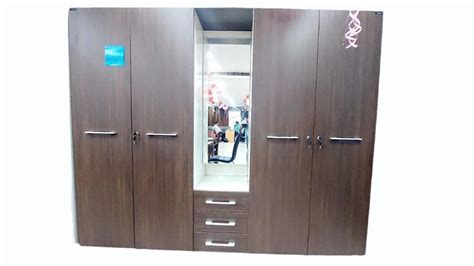 Doors Godrej Feet Wooden Almirah With Locker At Rs Piece