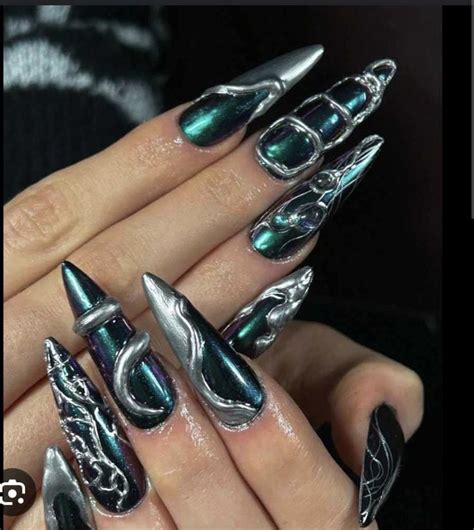 Pin By Terka D Mkov On Nail In Chrome Nails Designs Pretty