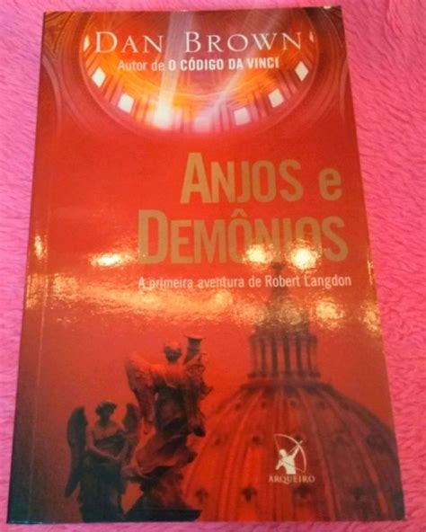 Livro Anjos e Demônios a Primeira Aventura de Robert Langdon Dan