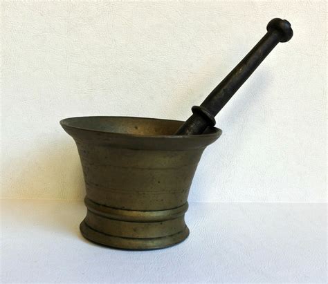 Antique Brass Mortar And Pestle Apothecary Herb Spice Grinder Tool Vintage Kitchen Collectible