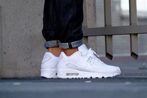 Nike Air Max 90 Leather White White 302519 113 In 2019 Nike Air