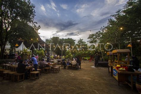 Penutupan Tempat Wisata Di Banjarbaru Antara Foto