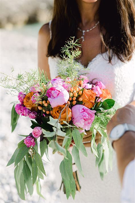 Intimate wedding in Ithaca with pretty peonies and roses │ Lisa ...