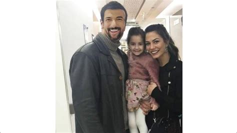 BOOMNEW SET PHOTOS DEMET ÖZDEMİR AND ENGİN AKYUREK S WITH FANS