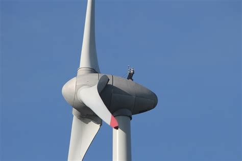 Enercon E 82 E2 2 000 2 00 MW Wind Turbine