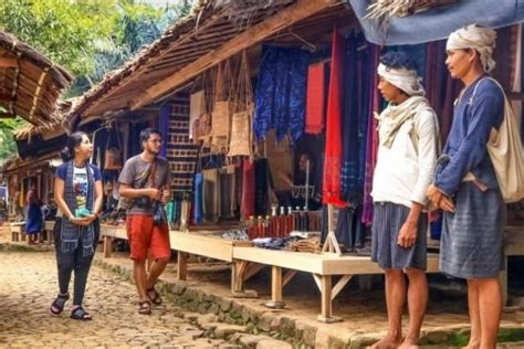 Rumah Adat Suku Baduy Badui