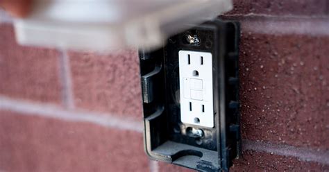 How To Replace An Old Outdoor Electrical Outlet At Dwayne Carson Blog
