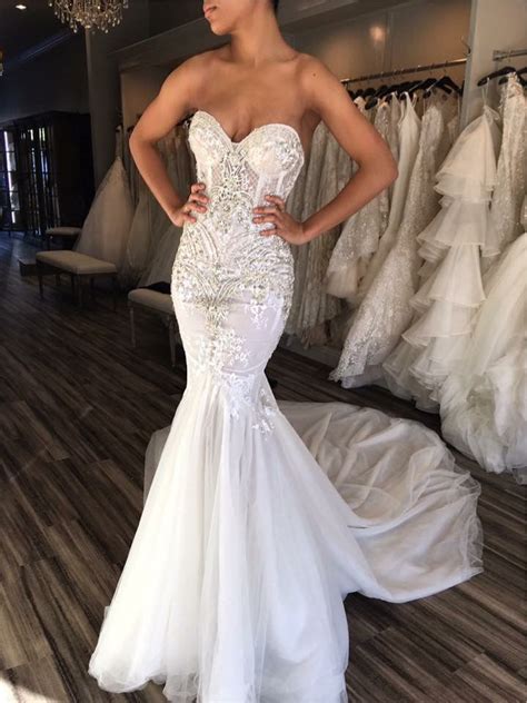 Fashion Sweetheart White Tulle Wedding Dress With Beading Bodycon