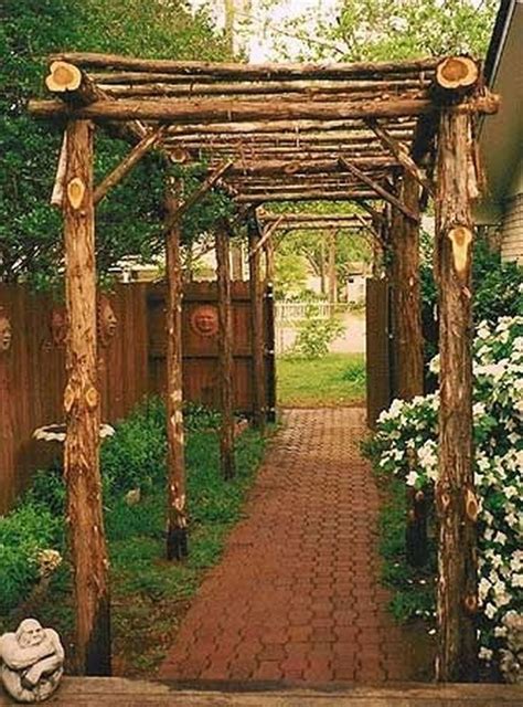 Inspiring Grape Vine Ideas To Beautify Your Garden 01 Trendehouse