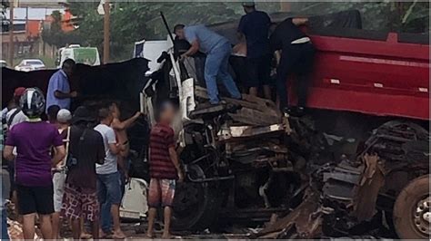 Grave Acidente Entre Caminh Es Provoca Interdi O No Anel Rodovi Rio De