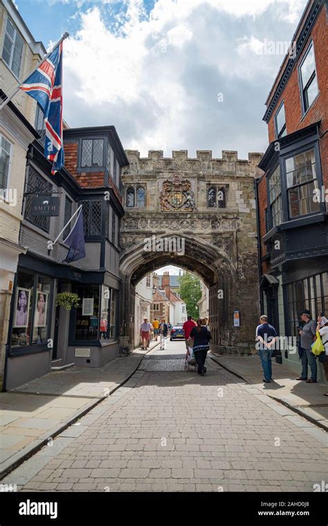 The Medieval North Gate Known As The High Street Gate To The