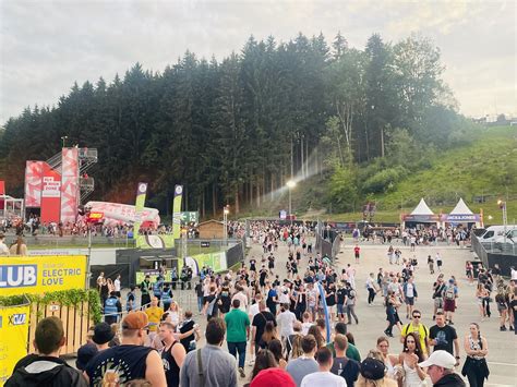 Electric Love Festival Evakuiert Warnung Vor Unwettern In Teilen