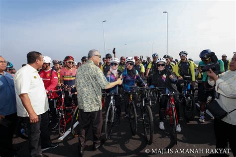 Majlis Pelancaran Laluan Baharu Bas Henti Henti Mara Liner Galeri Mara