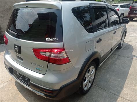 Mobil Bekas Nissan Livina XGear AT Tahun 2014 Warna Silver Di Jakarta