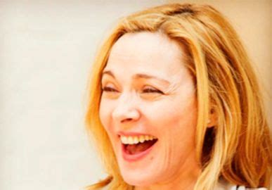 Kim Cattrall Diz Que Rela O Colegas De Sex And The City T Xica Estrelando